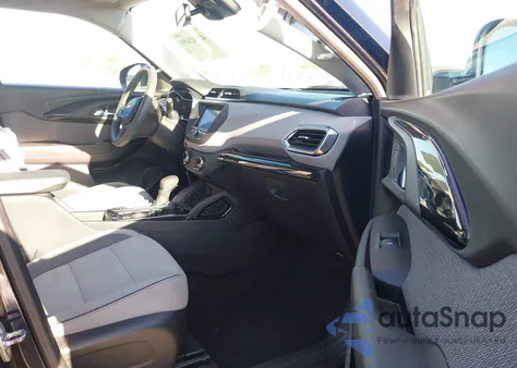 2021 Chevrolet Trailblazer Fwd Lt z USA, uszkodzony, nr VIN KL79MPS28MB156202